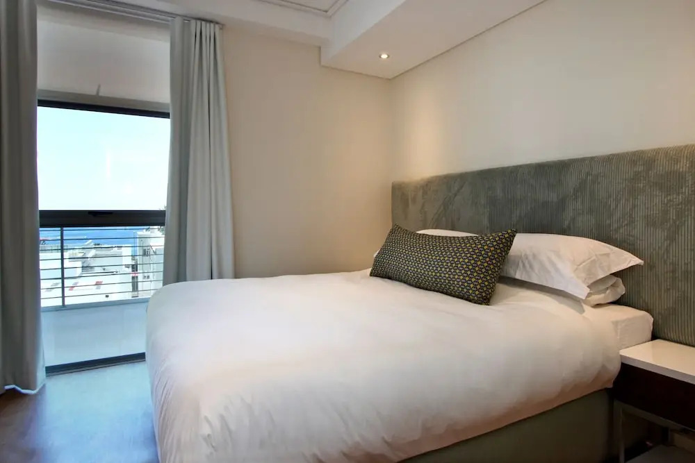 Fairmont 303