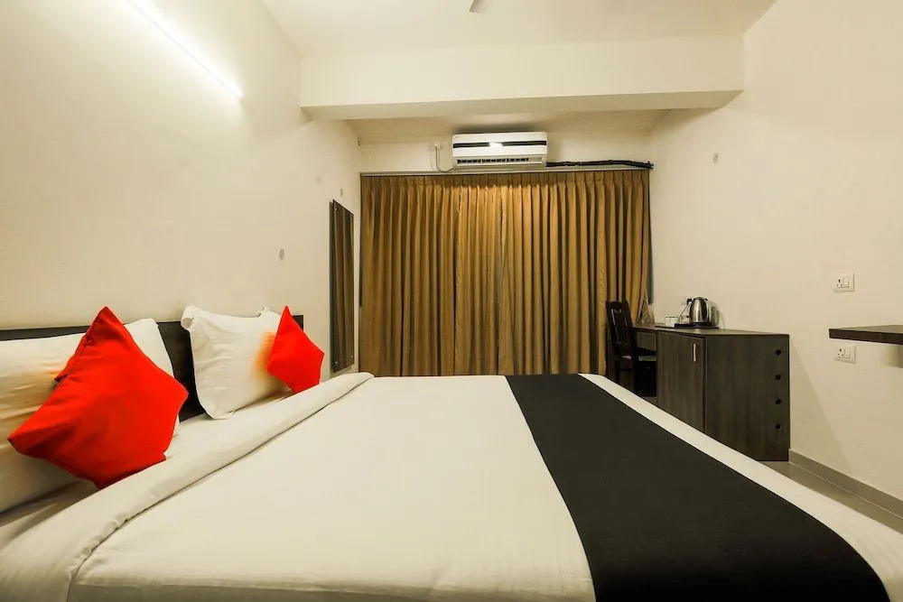 Capital O 23094 Mint Porvorim Suites