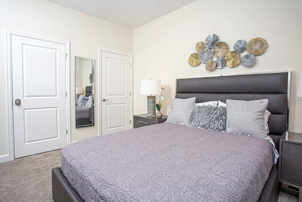 Marvelous 4 Bd w Pool Waterpark Near Disney 218