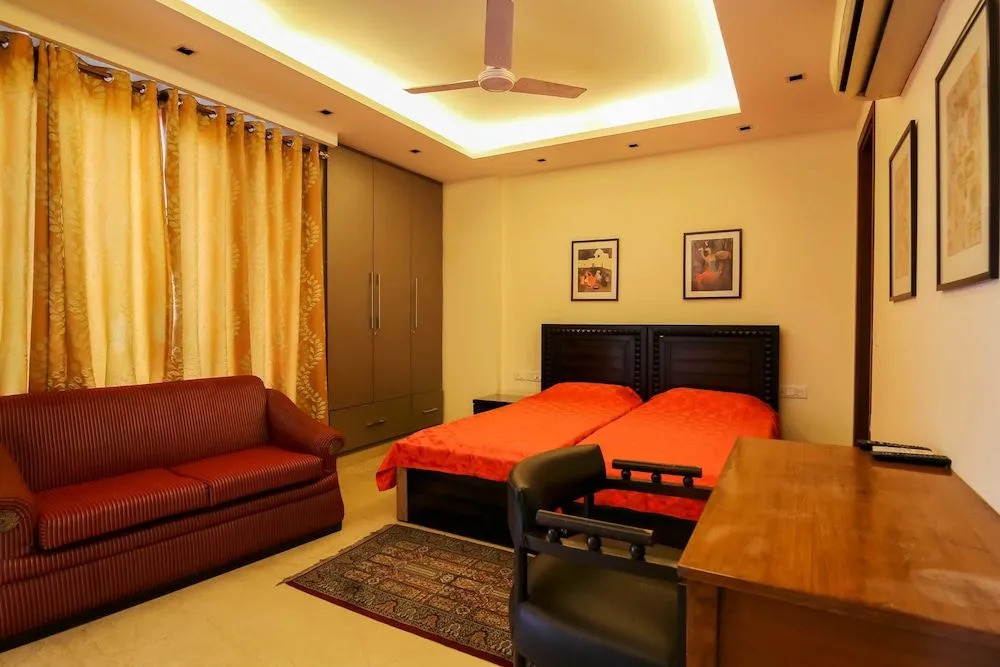 Woodpecker Service Apartments - Green Park