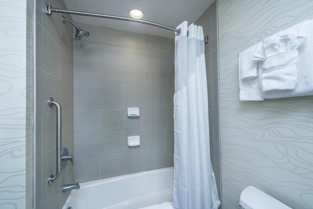 Holiday Inn Express & Suites Charleston Arpt-Conv Ctr Area by IHG