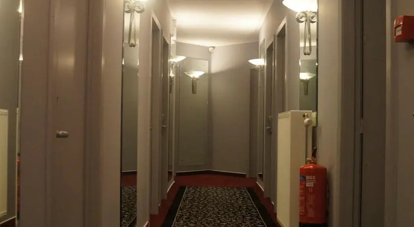 Sky Apart Hotel