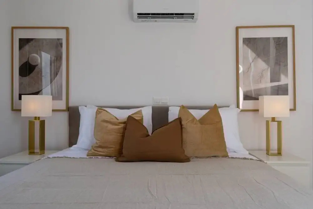 Sienna Townhouse by Staycom