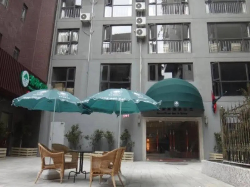 Green Tree Inn - Jiujiang Baibaoli