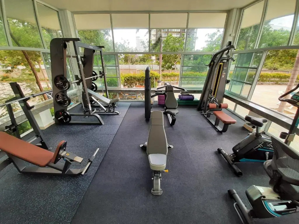 Large Studio,Fantastic Sea View, 55 m2 Jomtien beach.100m Beach. Swimming Pool.