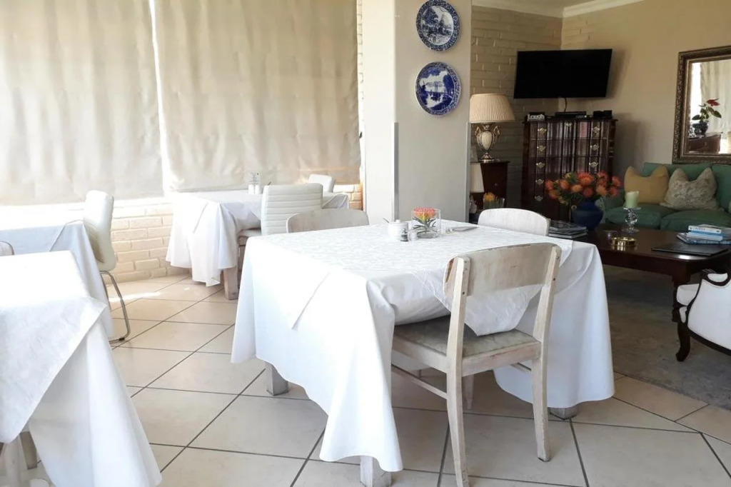 Troon Beach Cottage Hermanus