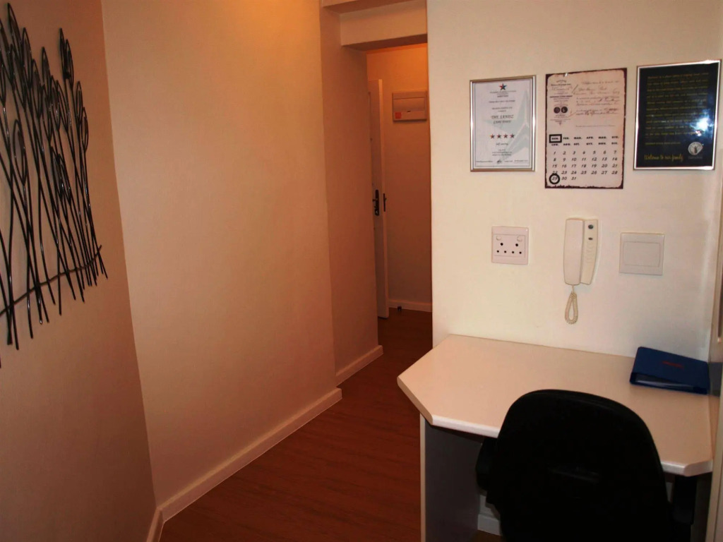 Chameleon Lodge