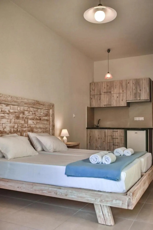 Omnia Apartments