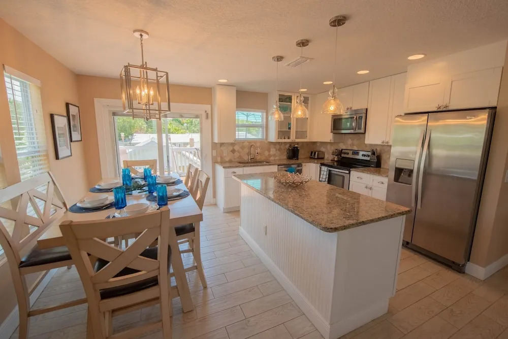 Lobster Key Apartment 3