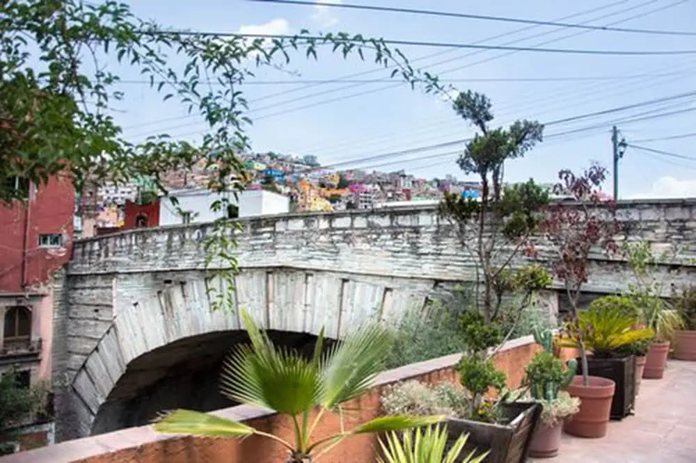 Los Balcones