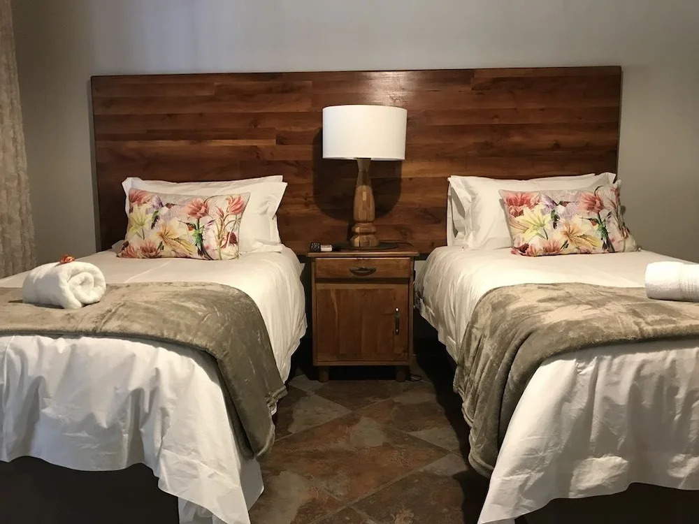 Upington Manor