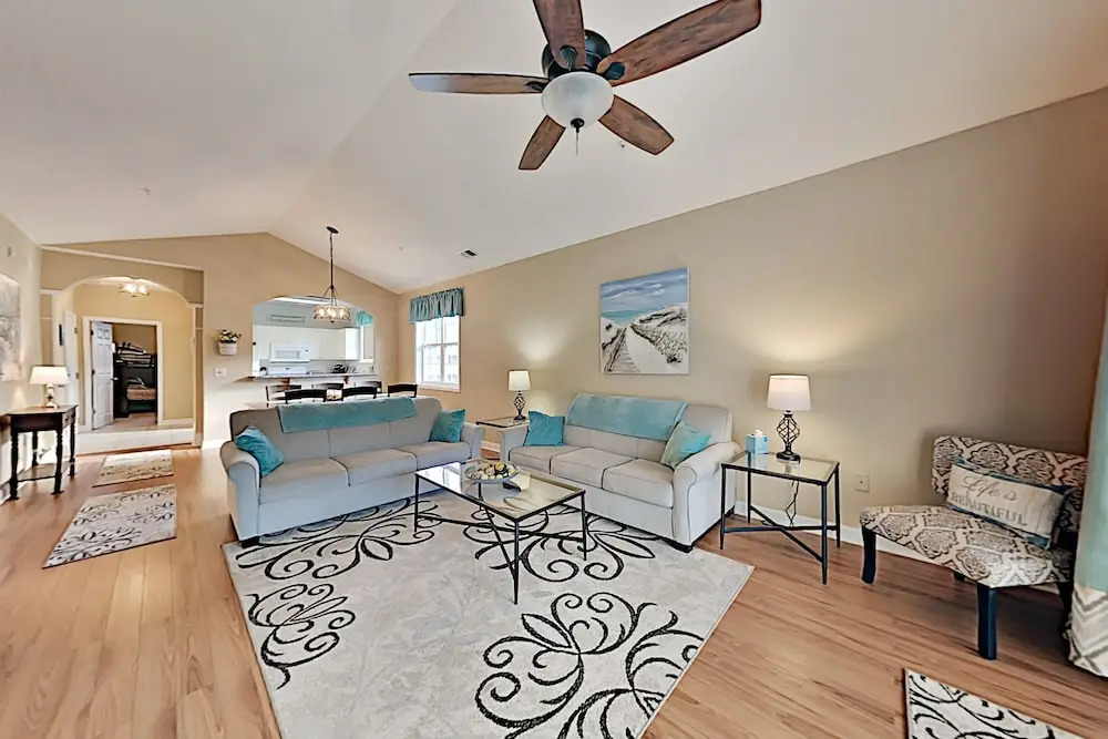 331catal 3 Bedroom Condo
