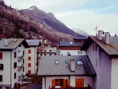 Apartment San Colombano