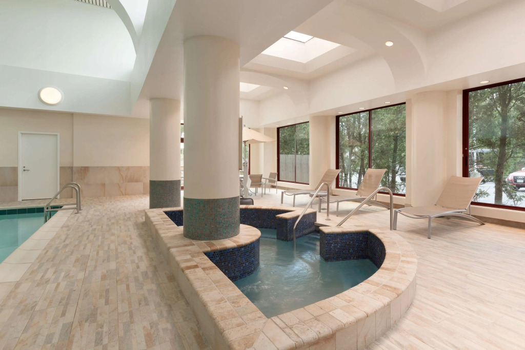 Embassy Suites by Hilton Boston Waltham