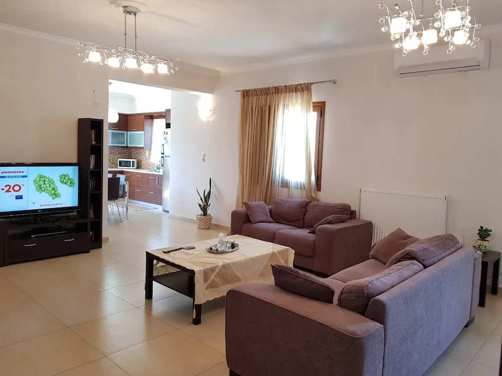 Modern Apartment in Chania