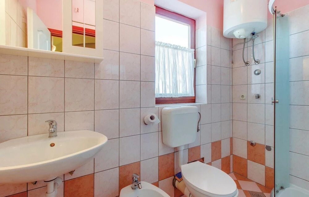 Awesome Home in Mali Losinj With Wifi and 1 Bedrooms