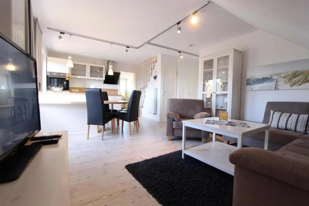 Haus Heckenrose Whg 2 OG
