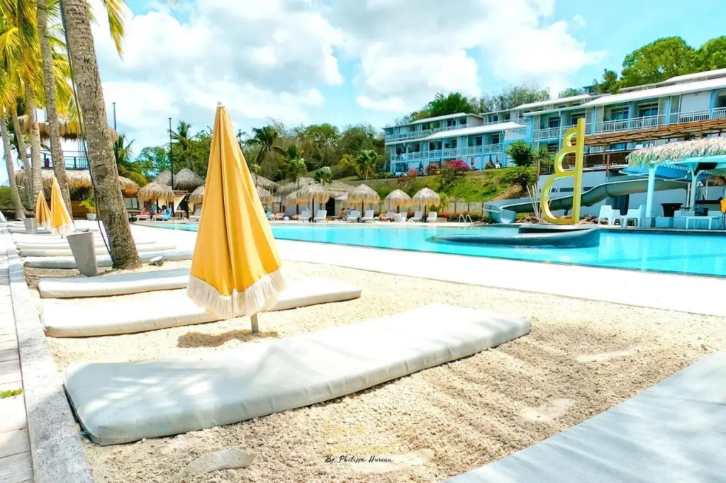Studio TOTI - Vue mer - Piscine - 4pers