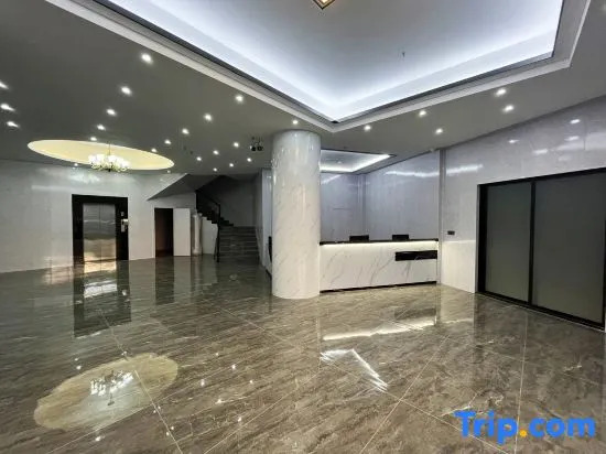 Yaoyu Hotel (Chaoshan High Speed Railway Station)