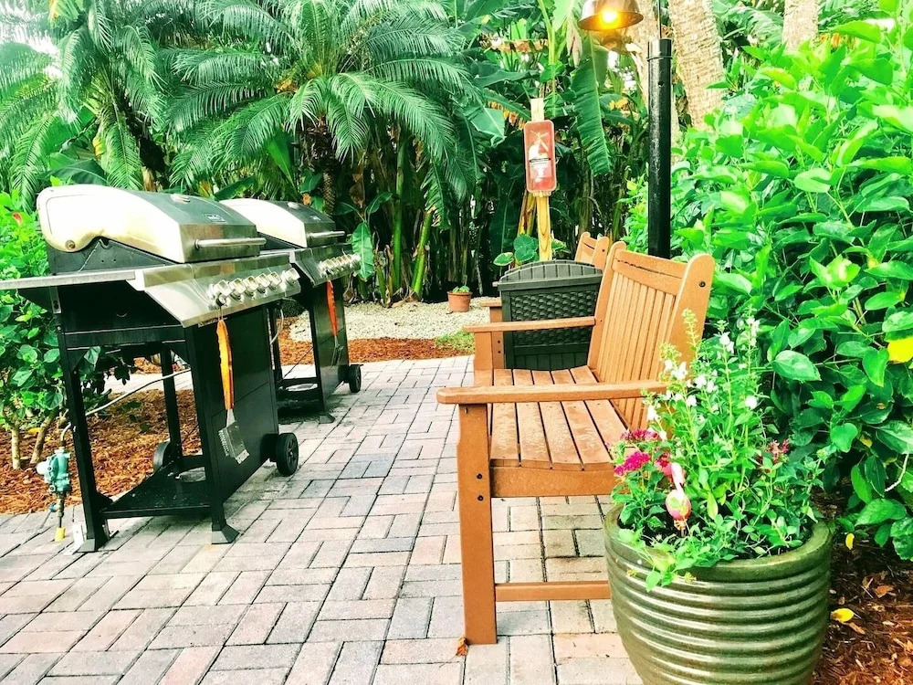 Sanibel Siesta on the Beach Unit 603 2 Bedrooms 2 Bathrooms Condo