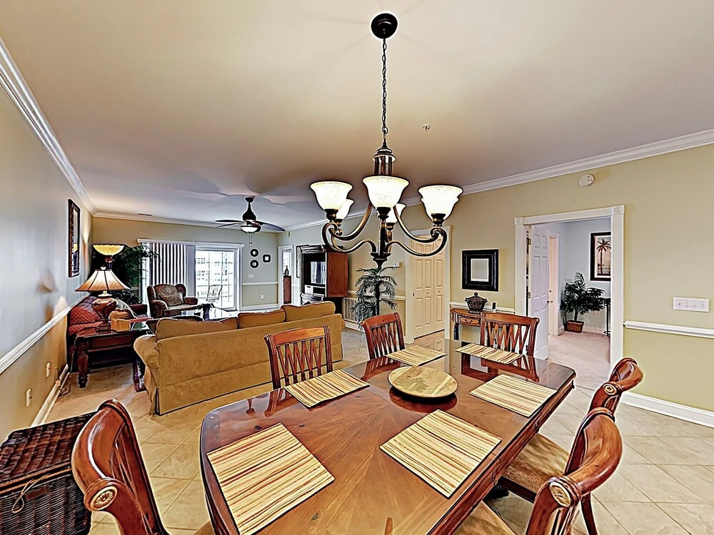 New Listing! Centrally Located W/ Pool 3 Bedroom Condo