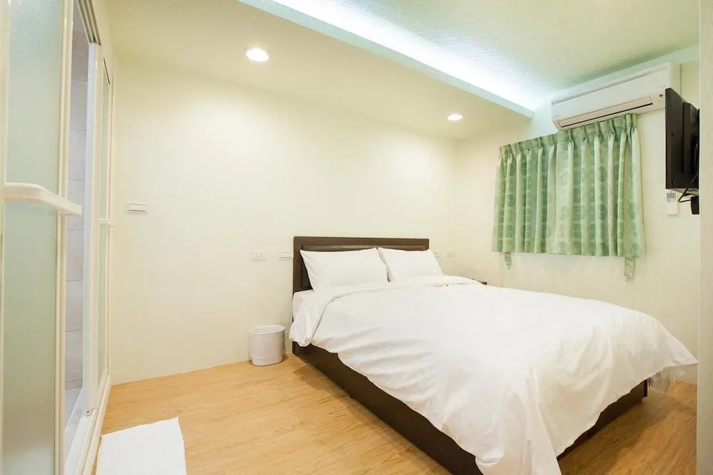Hsin Fang Hotel