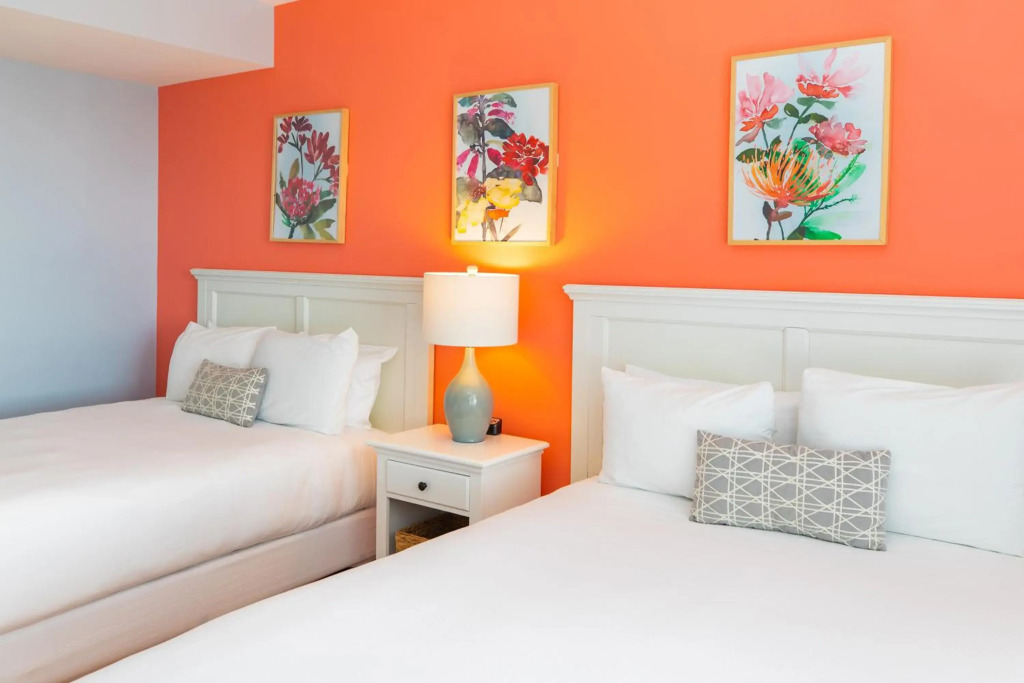 Island House Hotel