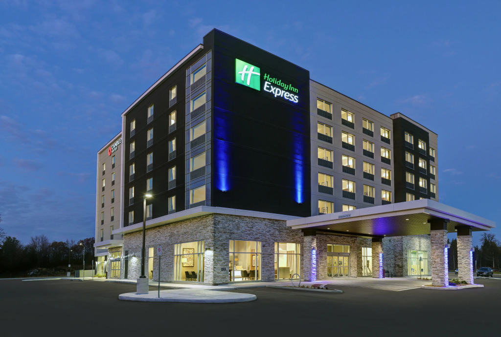 Holiday Inn Express Kingston West by IHG