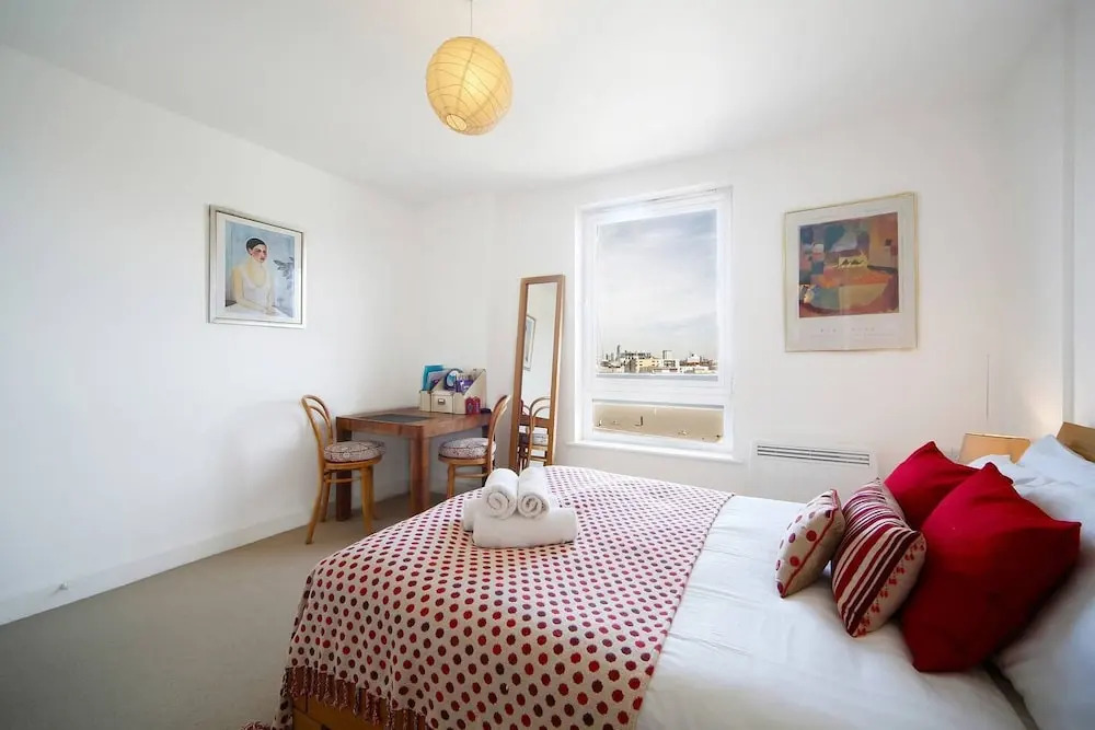 Magnificent 1BR in Historical Greenwich