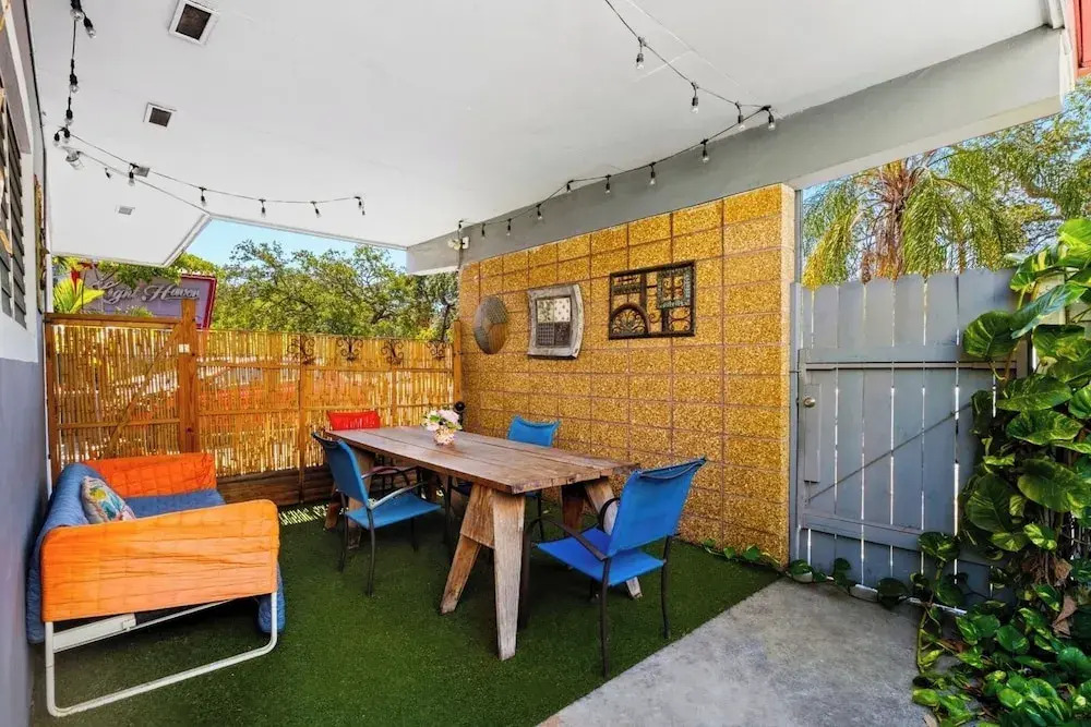 Cozy 2BR in Hollywood FL Pet Friendly