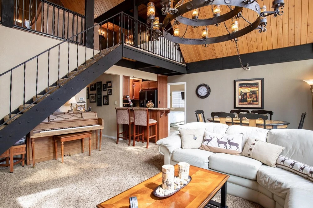Living the Dream-1807 by Big Bear Vacations
