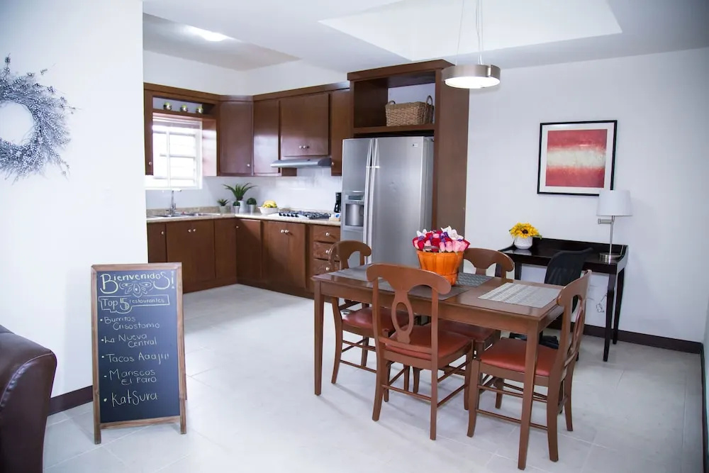 Beautiful New Home Near The US Consulate