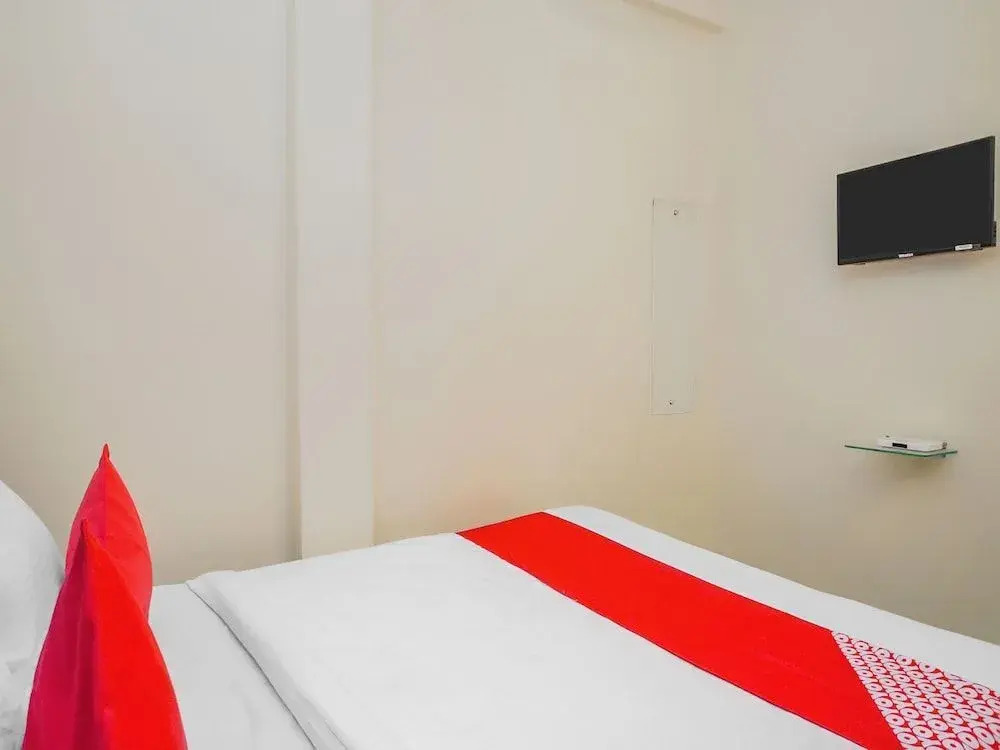 Indraprastha Executive By OYO Rooms