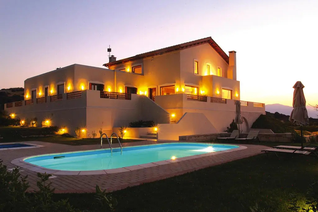 Villa, Choudetsi in Choudetsi