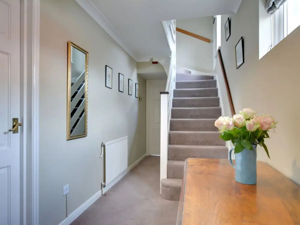 Spacious Apartment in the Port City of Sandwich With the Medieval Cinque Port