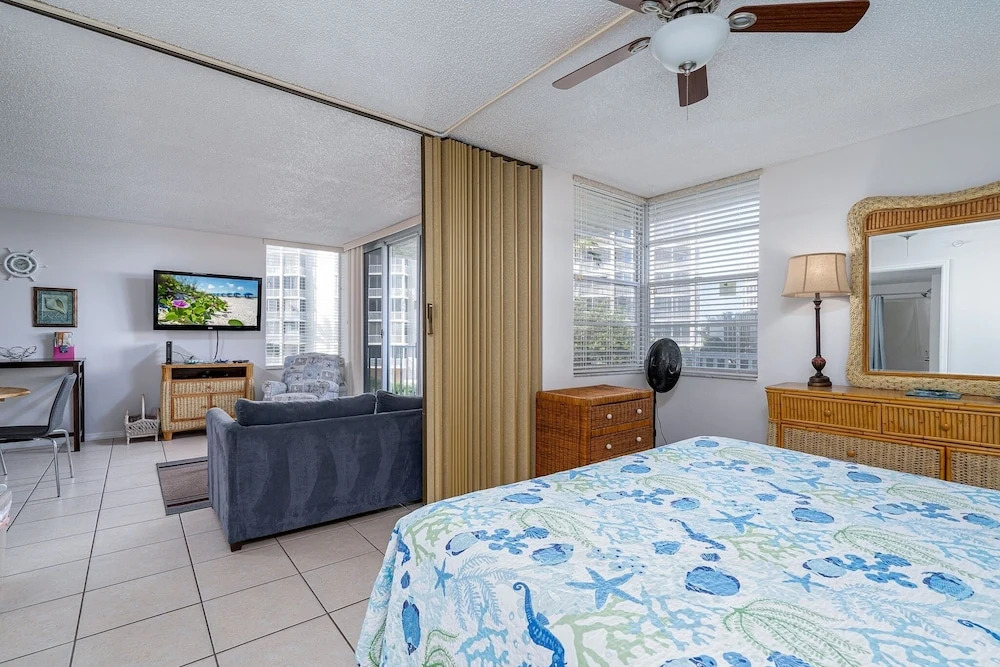 ~ Estero Beach And Tennis 208a ~ Gulf Front Condo In Paradise! 1 Bedroom Condo by RedAwning