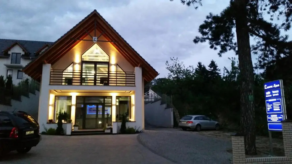 Laura Spa