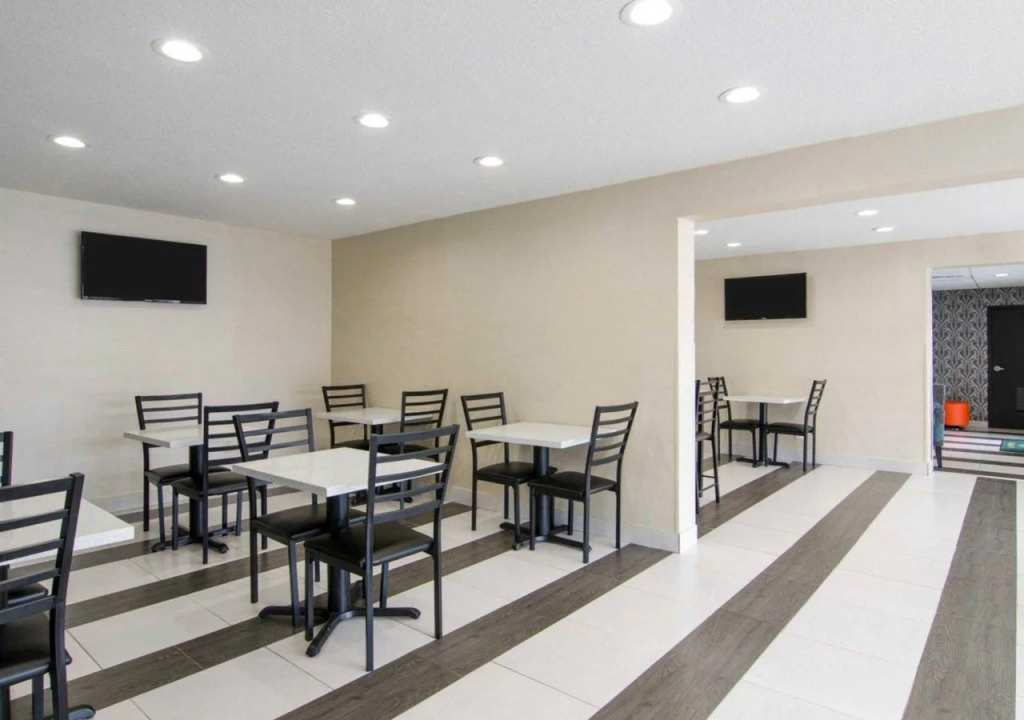 Motel 6 Charlotte, NC   Airport South