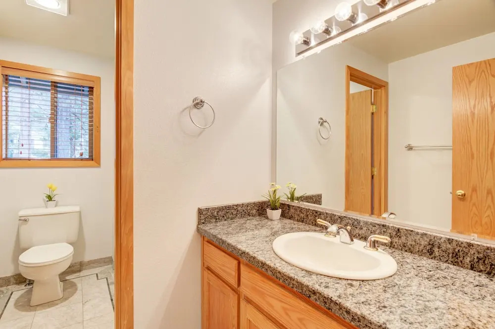 Poplar Lane #26 by Village Properties at Sunriver