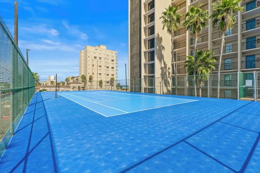 Luxe Corner 3br, Gulf View: Suntide III - Unit 410