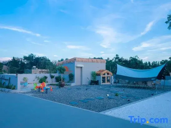 Zhenshan Linghai Hillowav Homestay (Tannan Bay Beach)