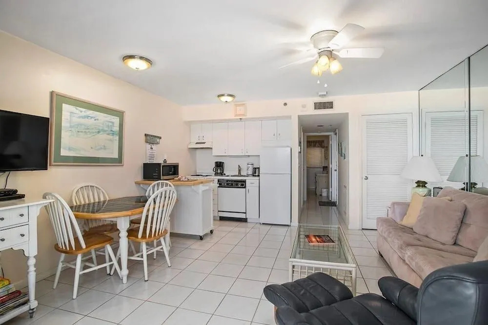 South Collier Condo #7384 1 Bedroom 1 Bathroom Condo