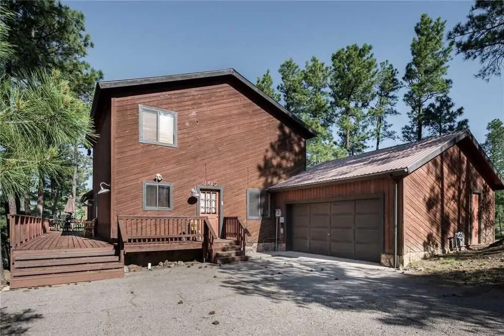 Sierras Grace - Three Bedroom Cabin with Hot Tub