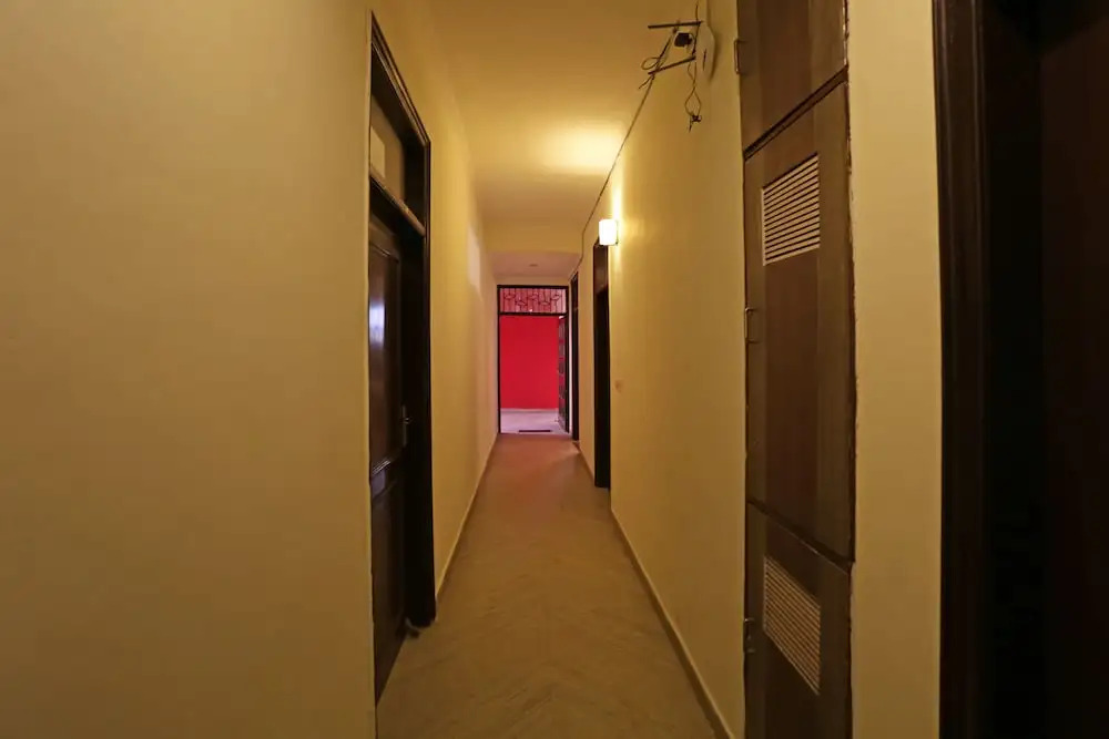 OYO 8438 DSR Residency