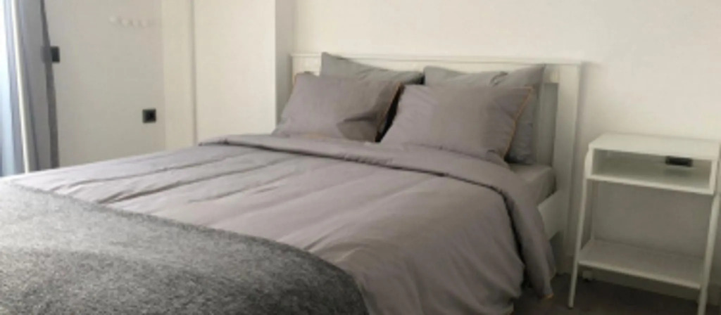 ONLY ONE Suites&Residence