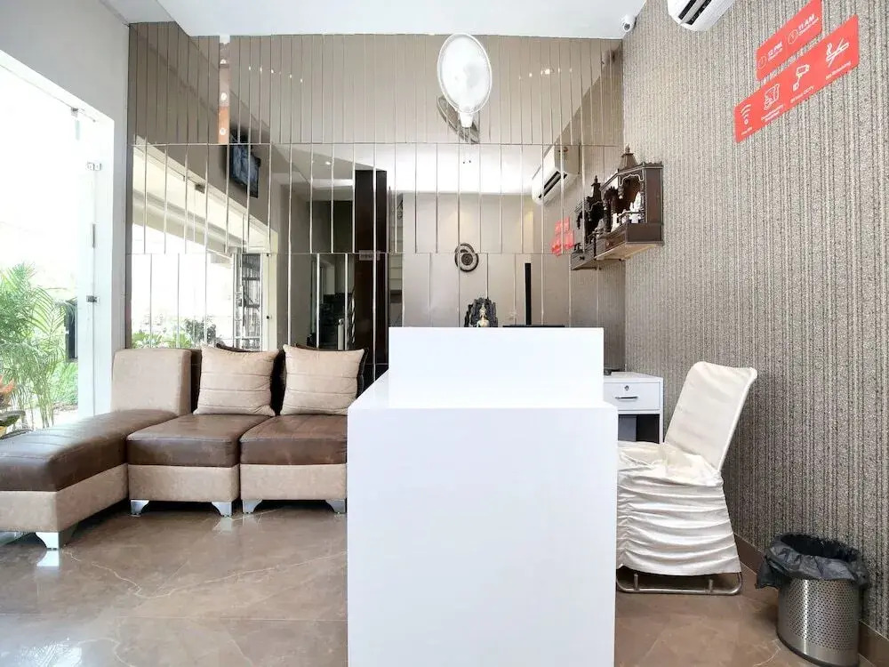 Hotel Grand Orchid By OYO Rooms