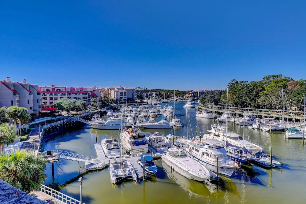 Shelter Cove Marina Condo #7129 Condo