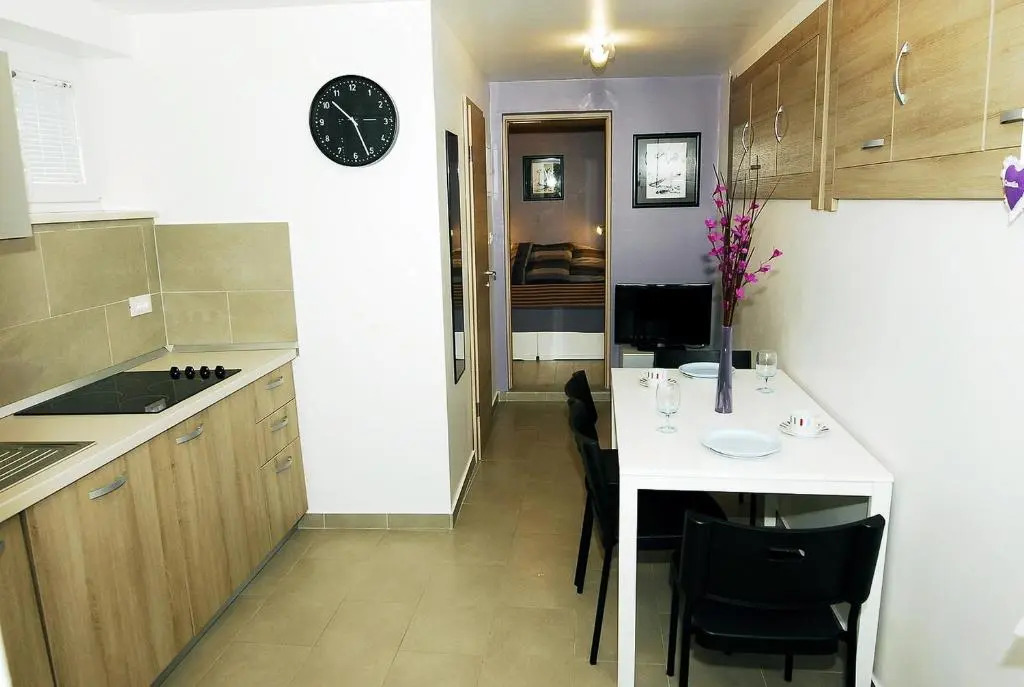Apartments Maslina