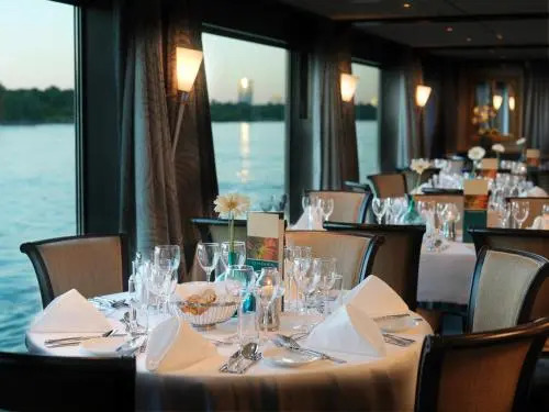 Regis Hotelschiffe 4* Köln