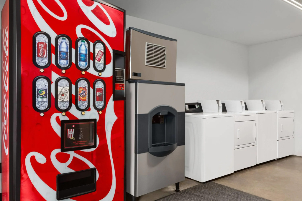 Ramada by Wyndham San Antonio Near SeaWorld - Lackland AFB